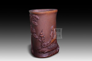 BH-003 竹雕三角形口徑筆筒 - “題僧讀經堂”